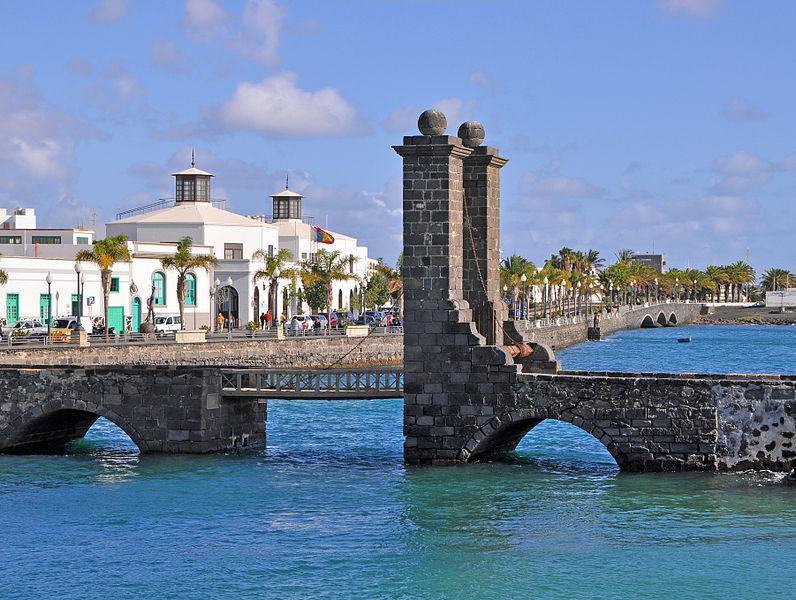 Lanzarote Central Apartments Арресифе Экстерьер фото